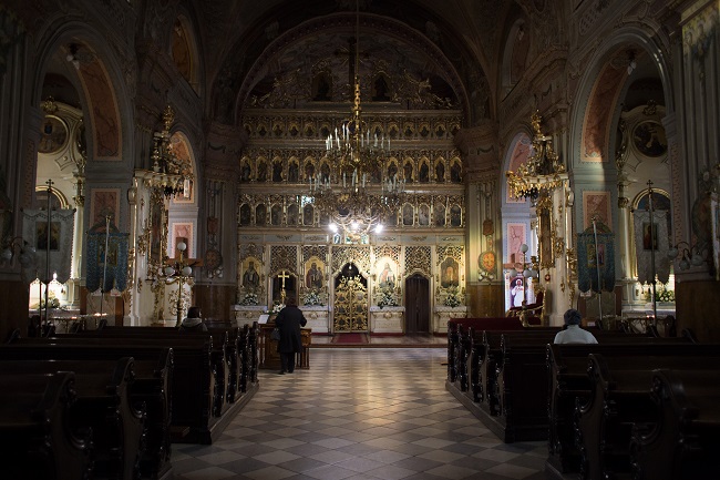 Внутренне убранство Крестовоздвиженского кафедрального собора в Ужгороде